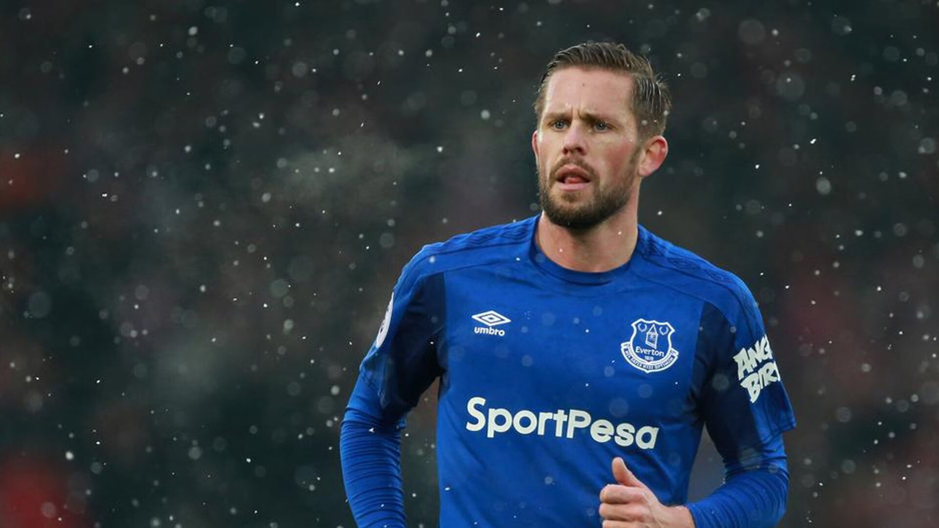 国际老年广场舞联欢赛 创意编排融入年轻元素